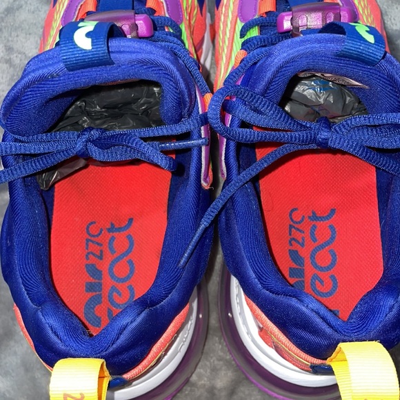 ✅Nike AirMax 270 React✅ - Picture 8 of 12